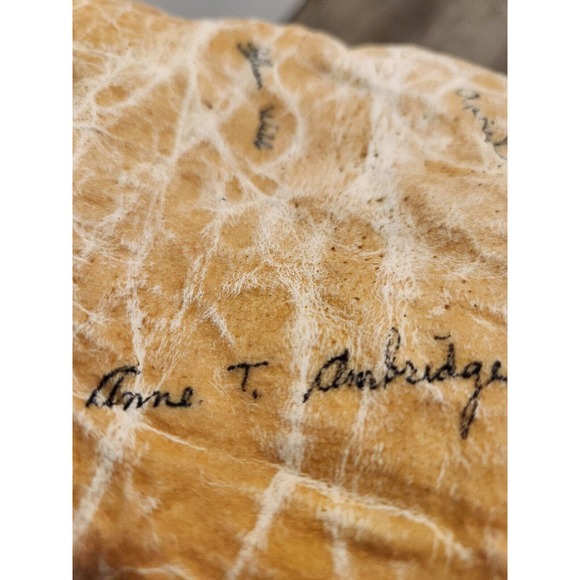 Alpaca Fur Eagle Vintage Fiber Art / Wall Tapestry 38 X 29 Signed 1986 - Picture 10 of 13